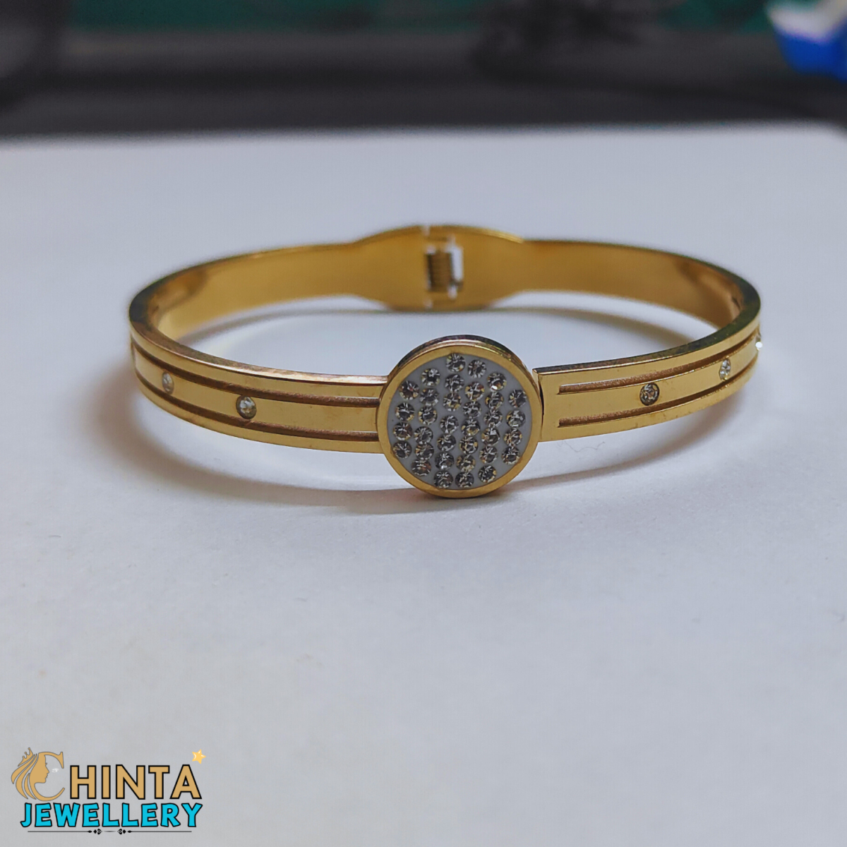 Modern Gold-Plated Crystal Embellished Bangle Bracelet - Chinta Jewellery Store